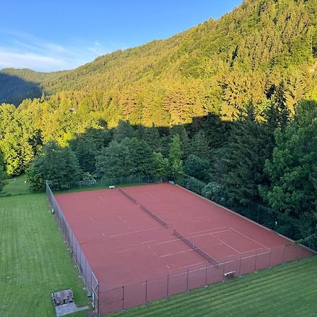 Apartment Am Ossiacher See Mit Seeblick Landskron Buitenkant foto