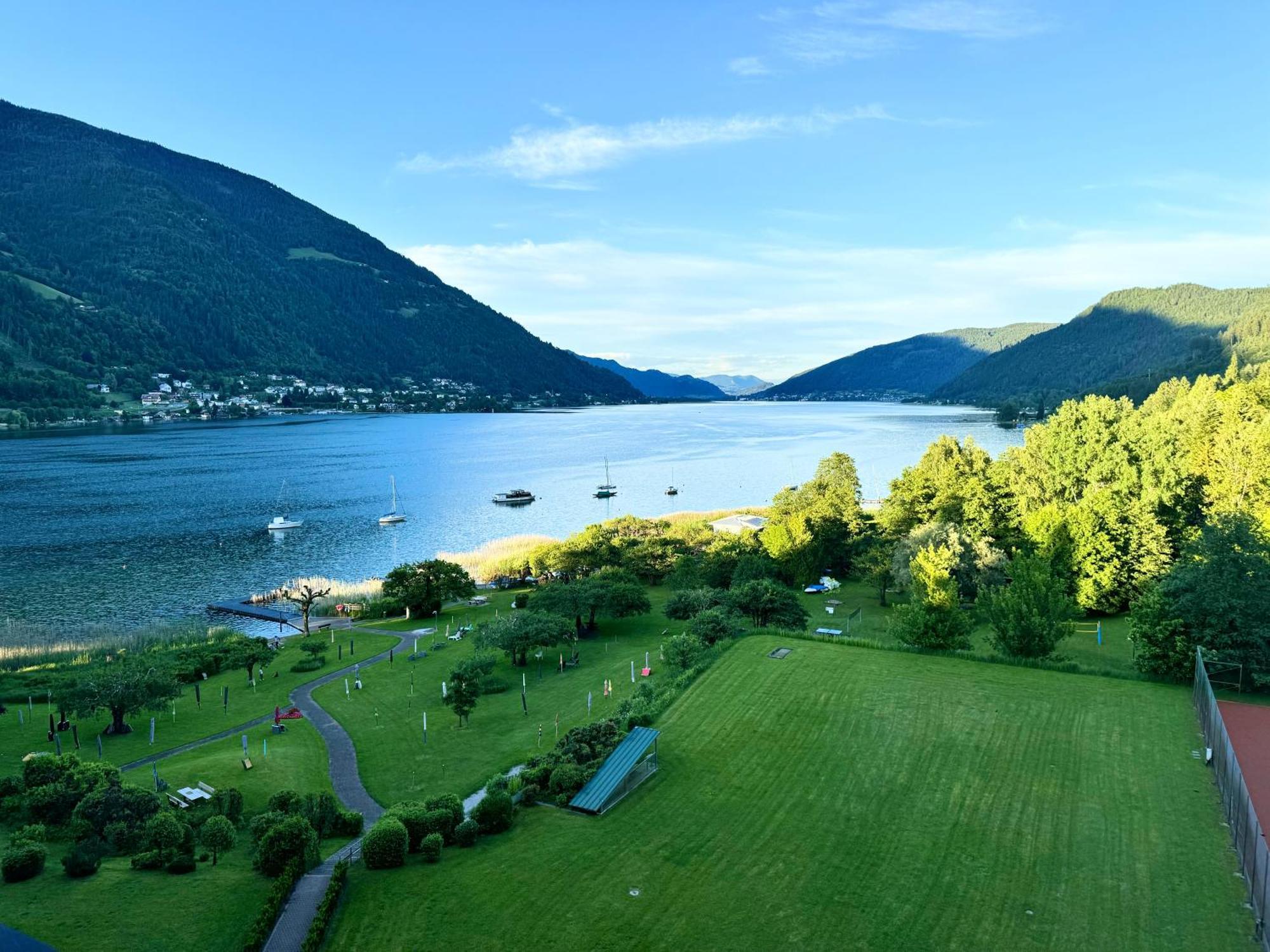 Apartment Am Ossiacher See Mit Seeblick Landskron Buitenkant foto