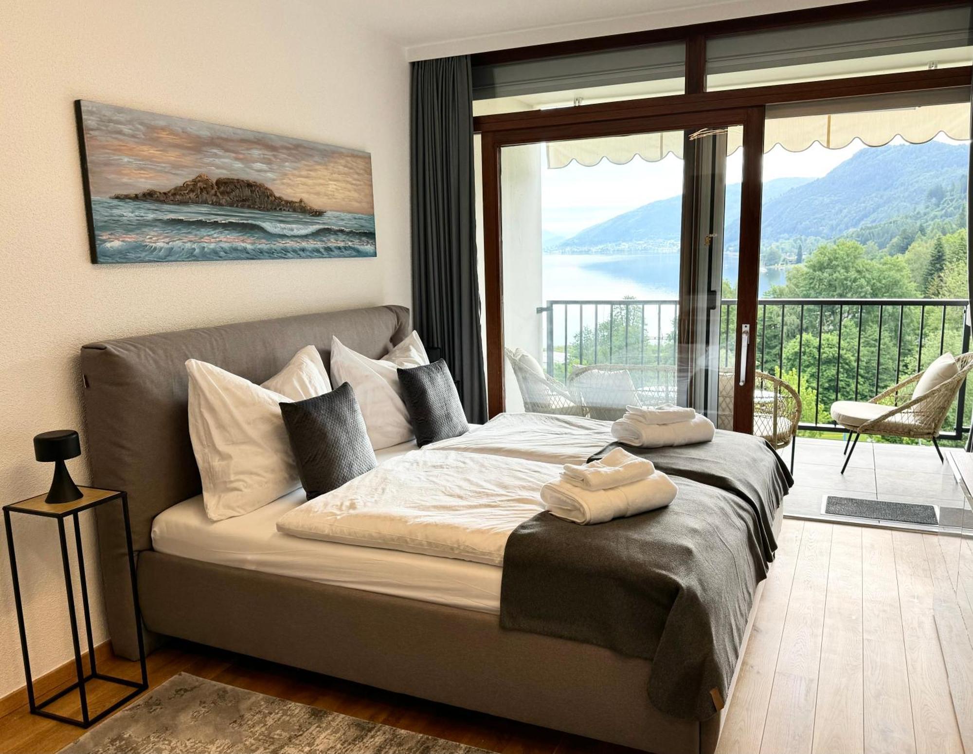 Apartment Am Ossiacher See Mit Seeblick Landskron Buitenkant foto