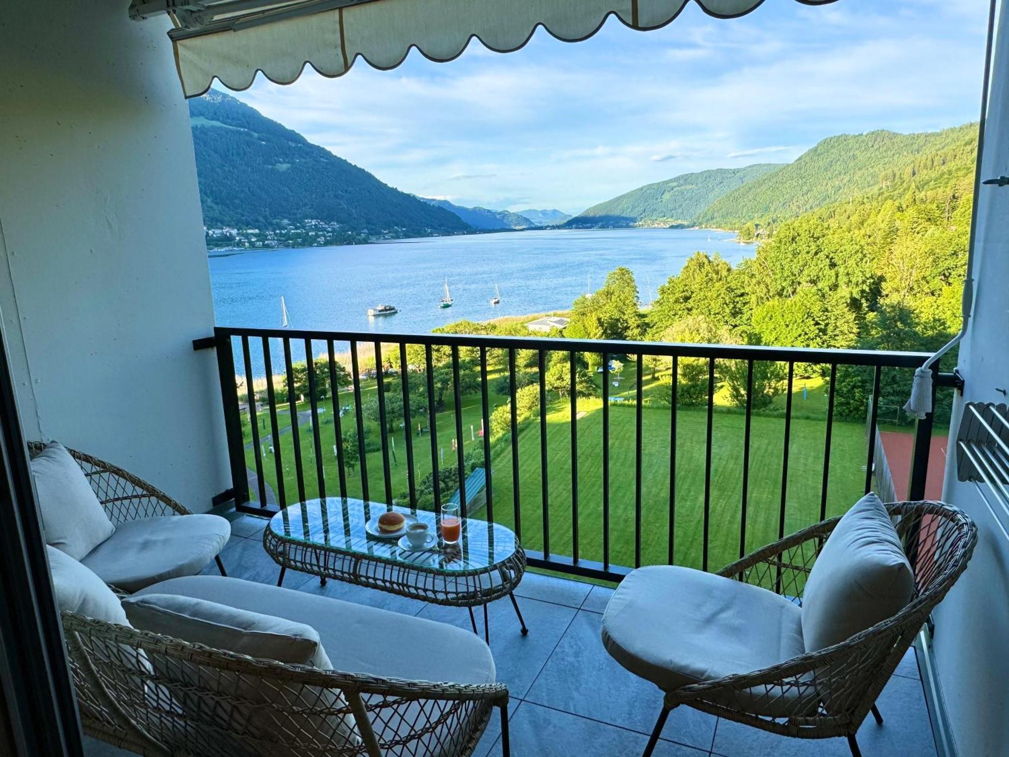 Apartment Am Ossiacher See Mit Seeblick Landskron Buitenkant foto